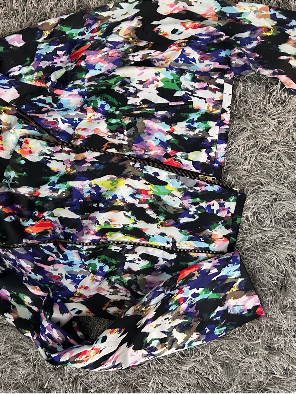 Forenza Multicolor Abstract Zip-Front Crop Top